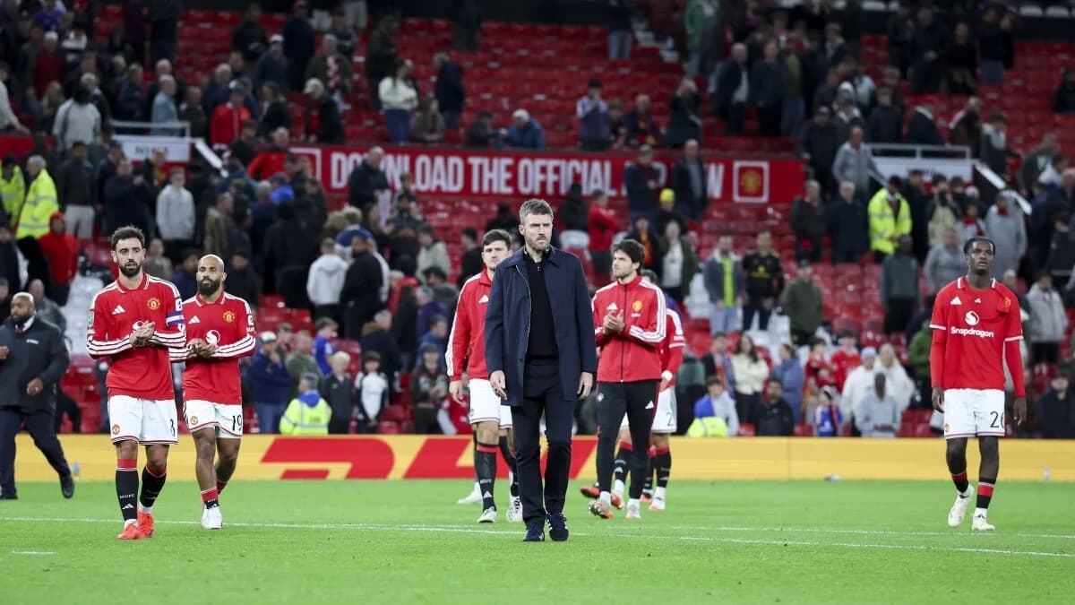 Manchester United'ın borcu 1 milyar sterlini aştı